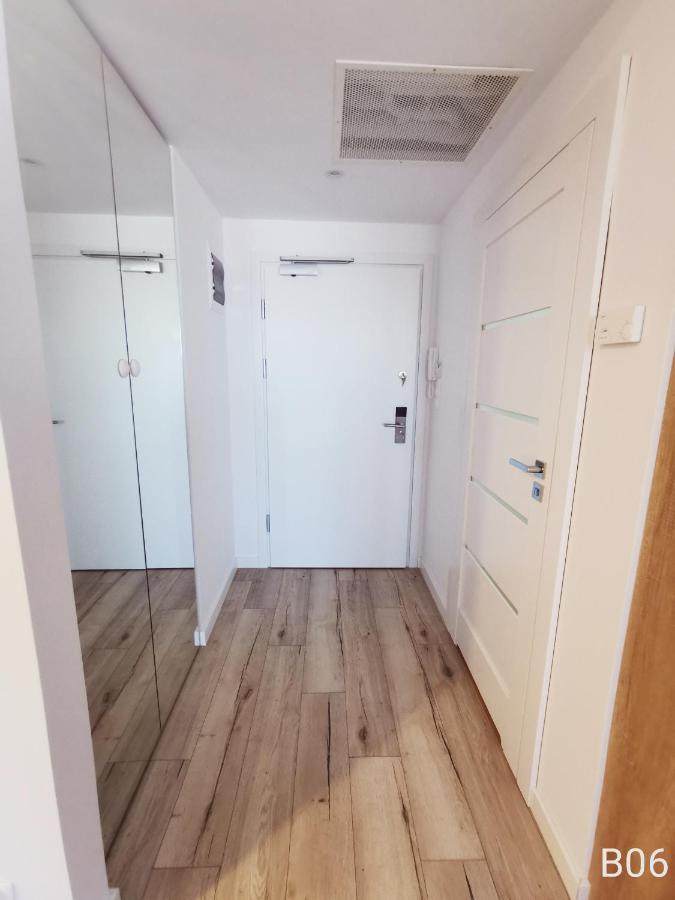 Apartamenty Rodzinne Deluxe, Suite W Budynku Baltin 萨比诺瓦 外观 照片