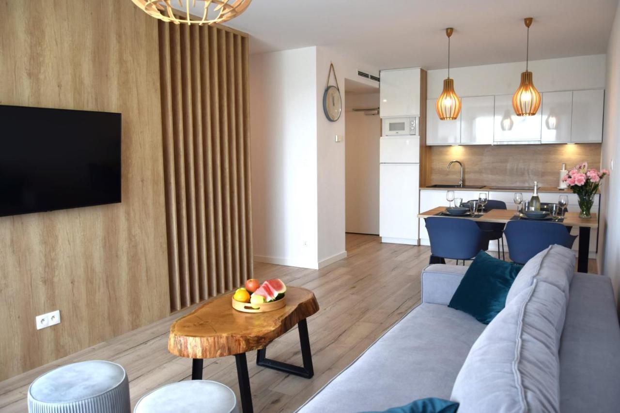 Apartamenty Rodzinne Deluxe, Suite W Budynku Baltin 萨比诺瓦 外观 照片