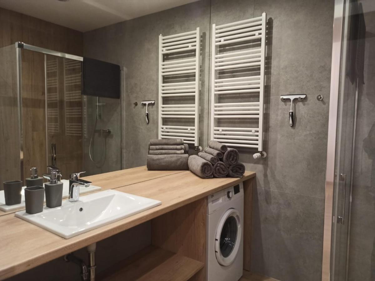 Apartamenty Rodzinne Deluxe, Suite W Budynku Baltin 萨比诺瓦 外观 照片