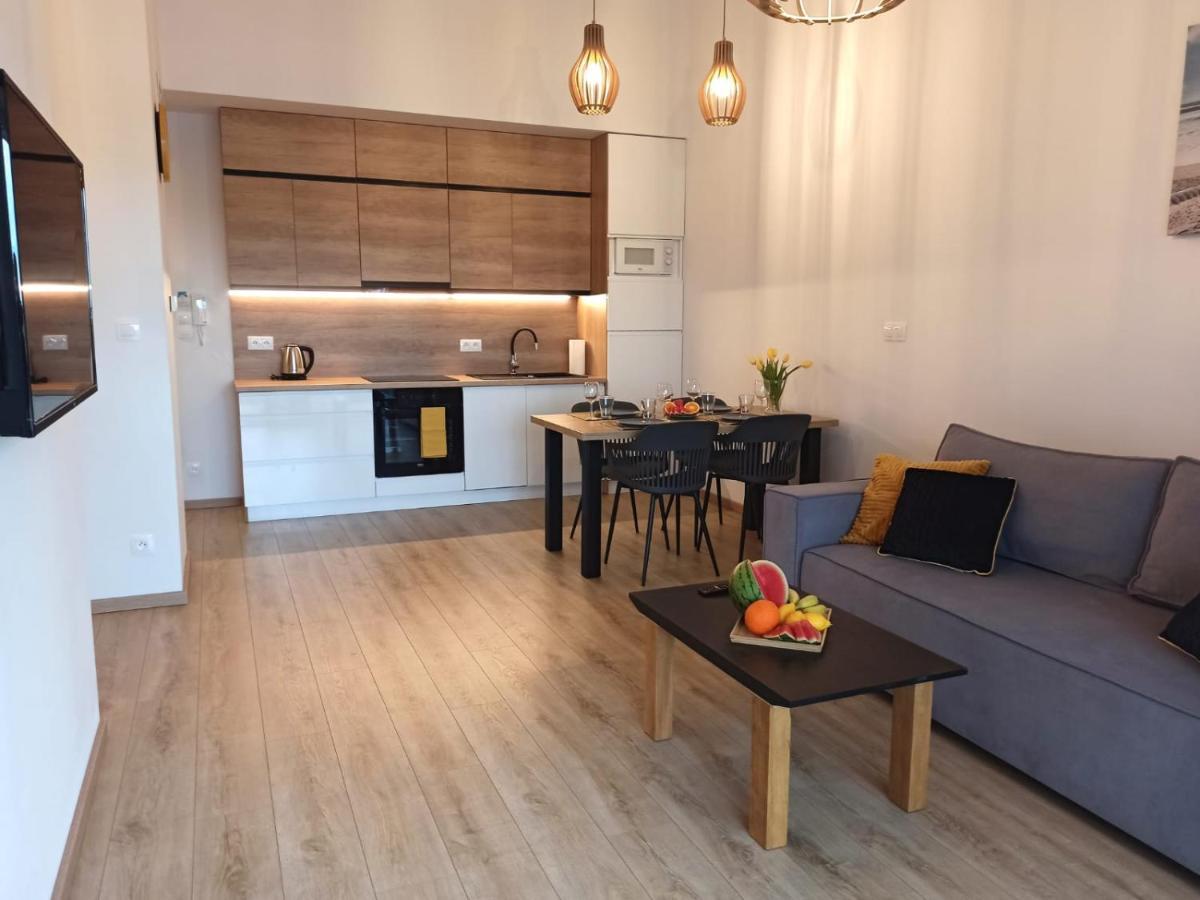 Apartamenty Rodzinne Deluxe, Suite W Budynku Baltin 萨比诺瓦 外观 照片
